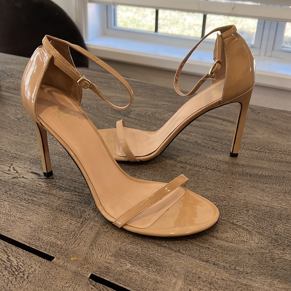 Stuart Weitzman Nudistsong Patent Sandals